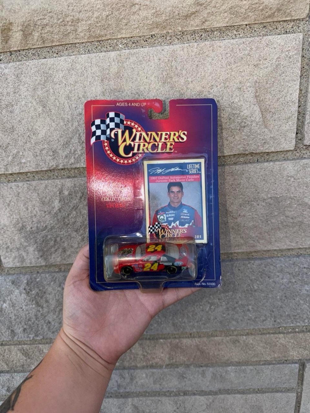 Hasbro 1997 Winners Circle Jeff Gordon Lifetime Series No. 3 of 6 1/64 Scale Car - Picture 1 of 2